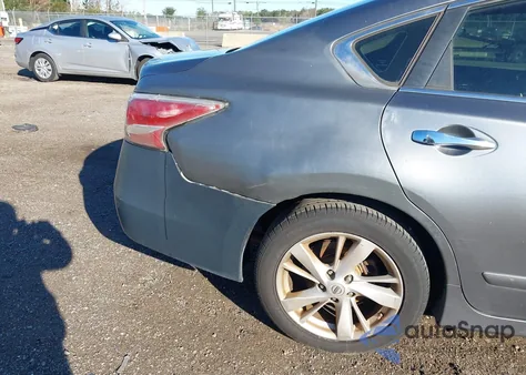 2014 Nissan Altima 2.5 Sv z USA, uszkodzony, nr VIN 1N4AL3AP6EC174868